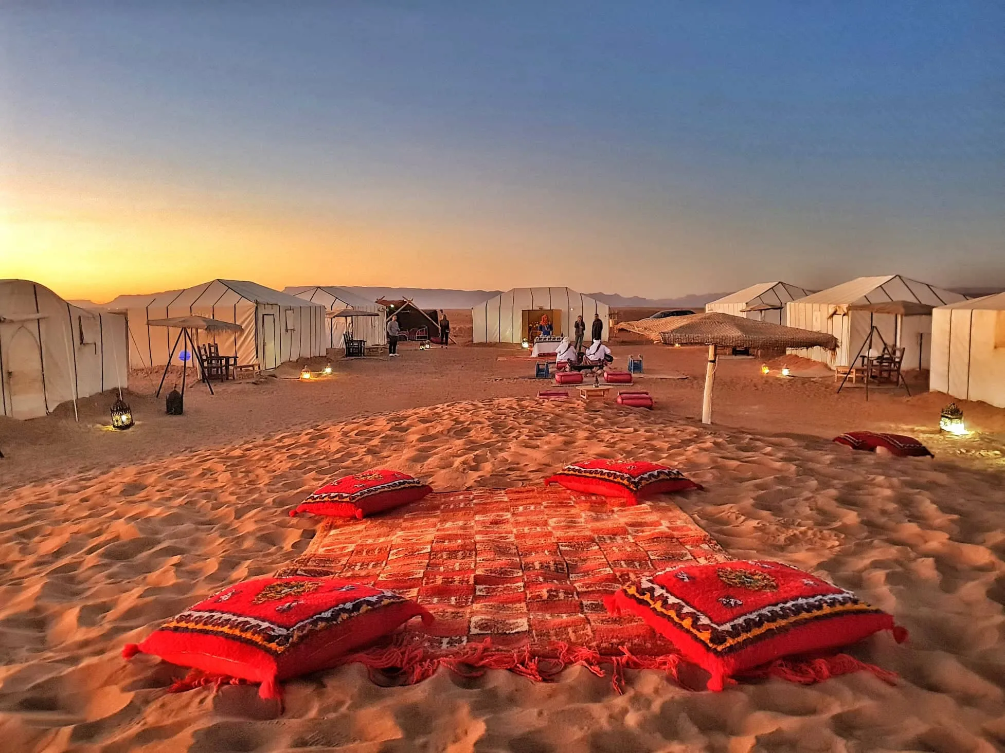 LE BIVOUAC luxe DE MERZOUGA desert maroc 
